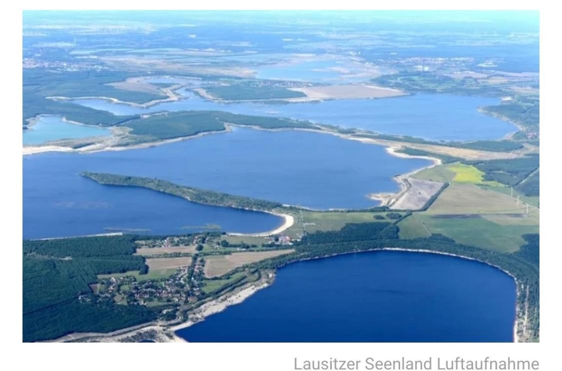 Ferien- Und Businessappartement Am Lausitzring Meuro ภายนอก รูปภาพ